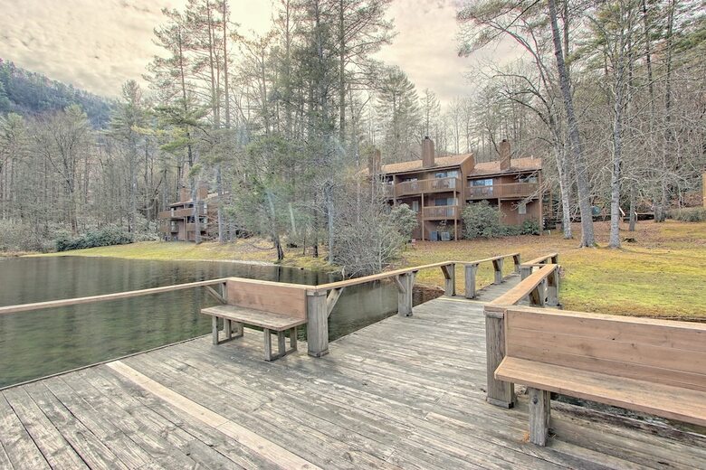 Foxhunt At Sapphire Valley By Capital Vacations