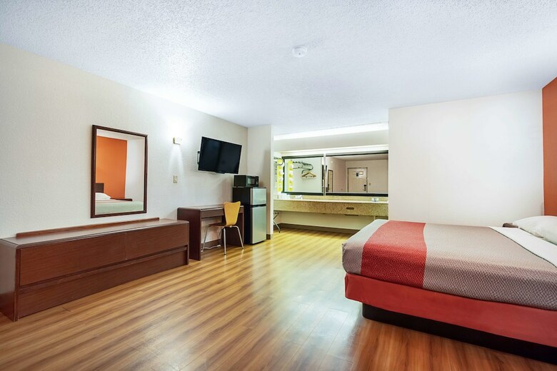 Motel 6 Covington Tn