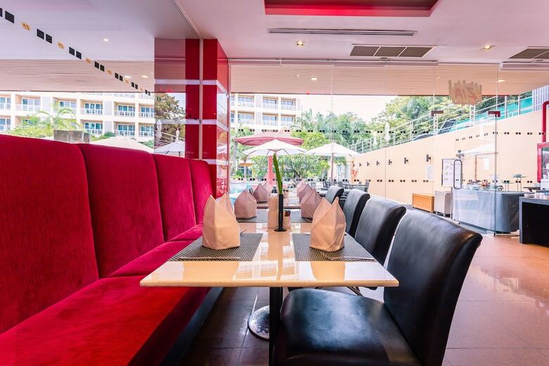Nova Platinum Hotel
