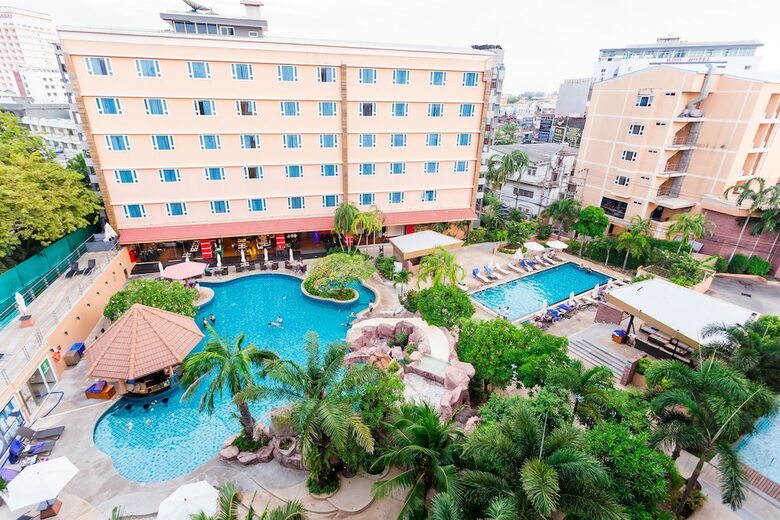 Nova Platinum Hotel