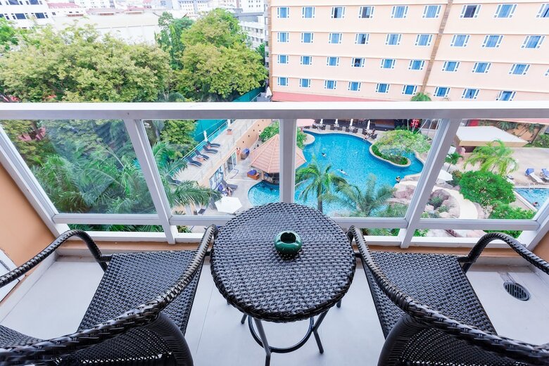 Nova Platinum Hotel