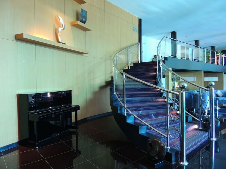 Nova Platinum Hotel