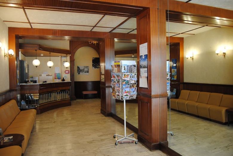 Hotel H�tel Royal