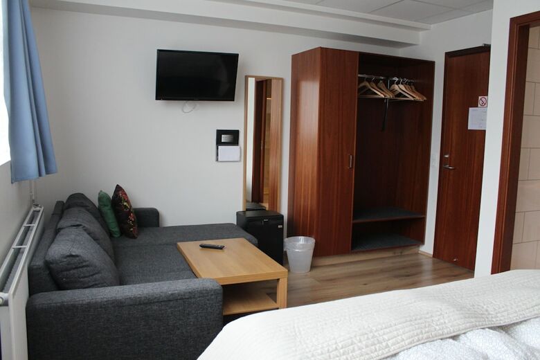 Hotel Gr�steinn