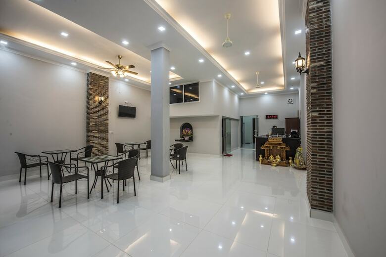Phnom Penh Le Vincent Hotel