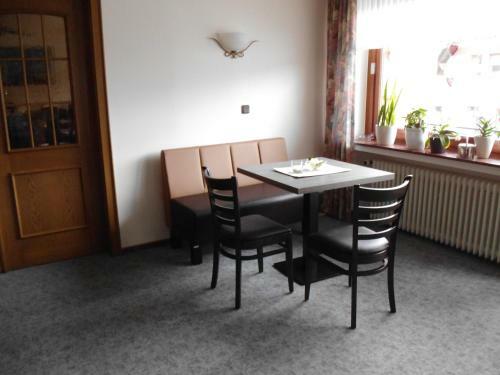 Hostal Zur Dorfsch�nke