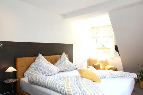Hostal Pension Und Ferienwohnungen Schweinsberg
