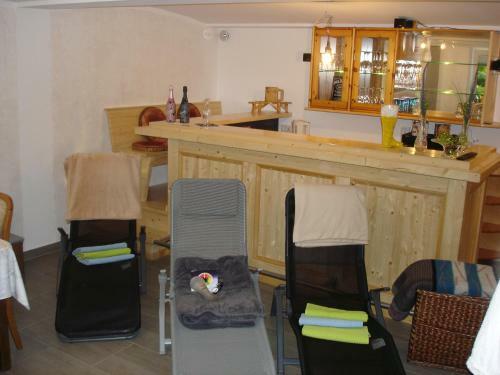 Hostal Pension Und Ferienwohnungen Schweinsberg