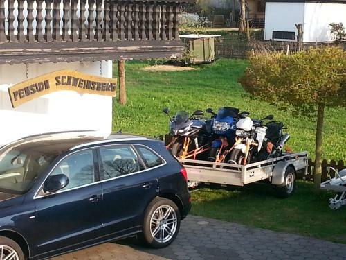 Hostal Pension Und Ferienwohnungen Schweinsberg