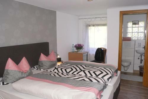Hostal Landgasthof Zum Adler
