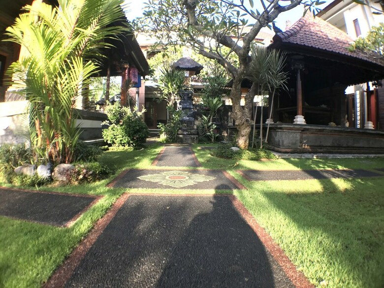 Bed & Breakfast Kubu Munggu Homestay