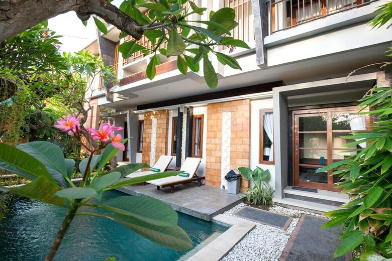 Bed & Breakfast Kubu Munggu Homestay