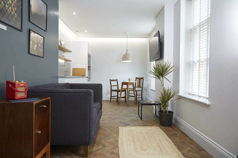 Hideout Apartment Hotel