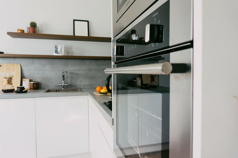 Hideout Apartment Hotel