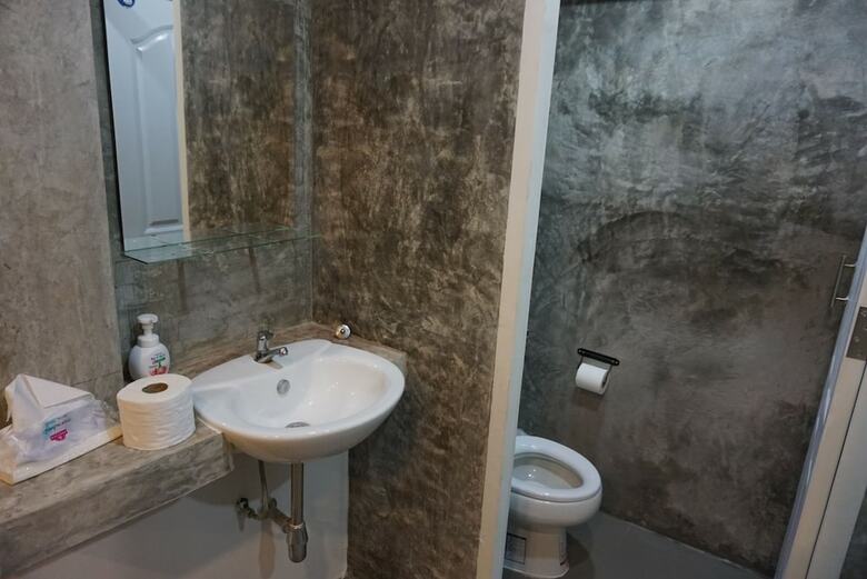 Hostal Rabbitat Hostel
