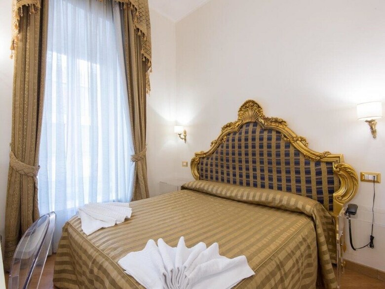 Domus Colosseo Hotel