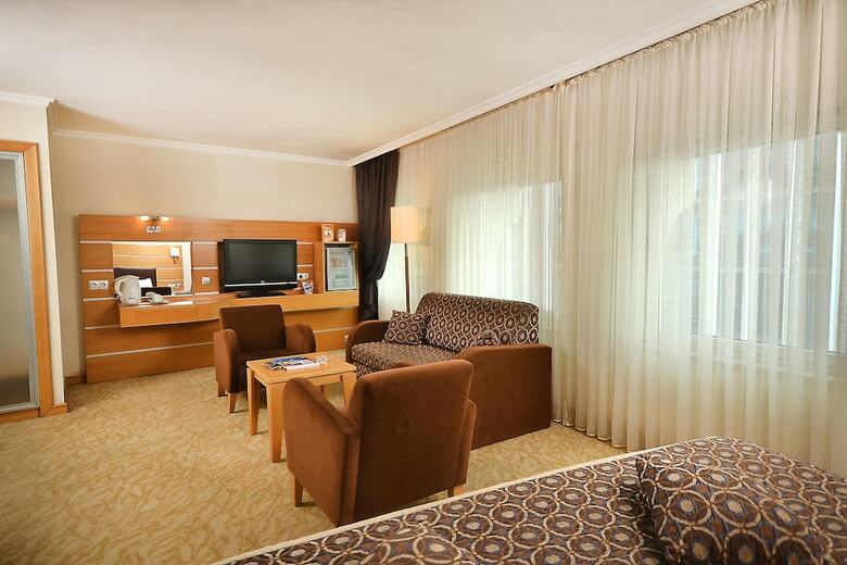 Ankara Plaza Hotel