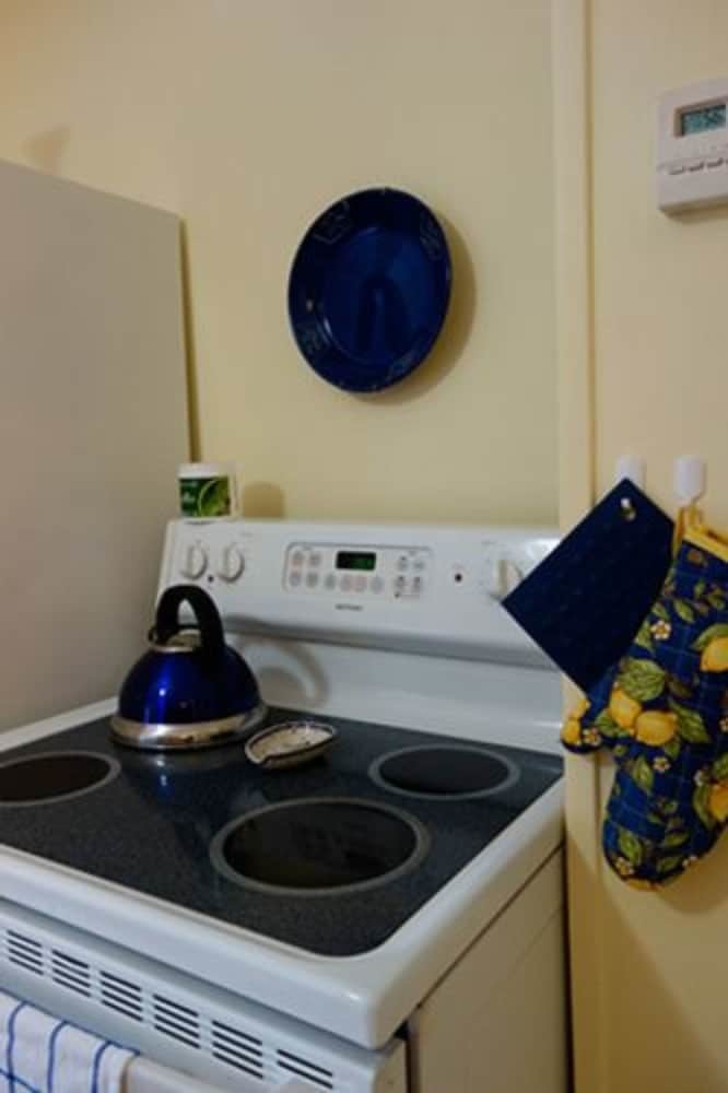 Cavalier Cottage B&B