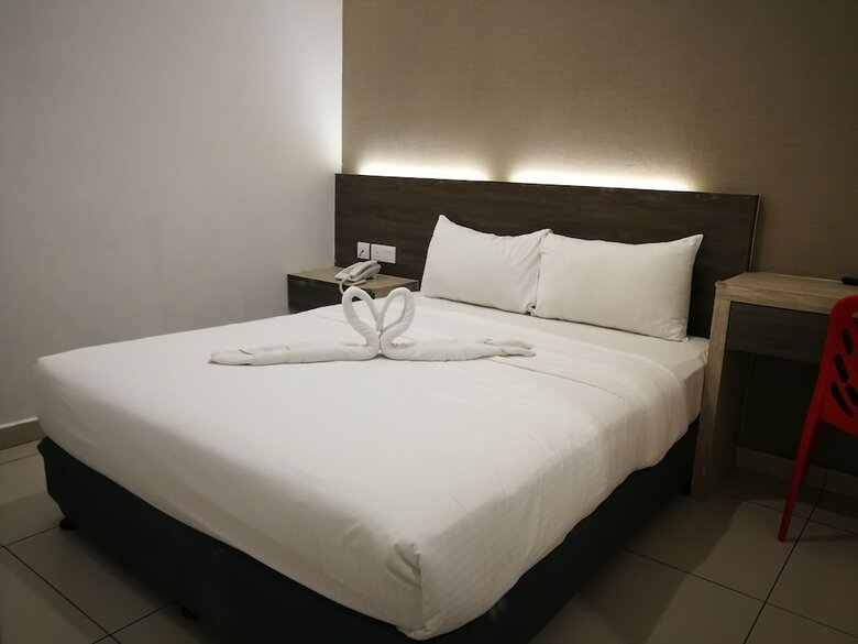 Hotel Alpha