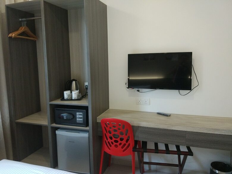Hotel Alpha