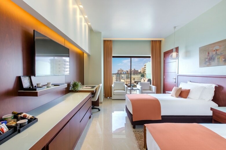 Burj On Bay Hotel
