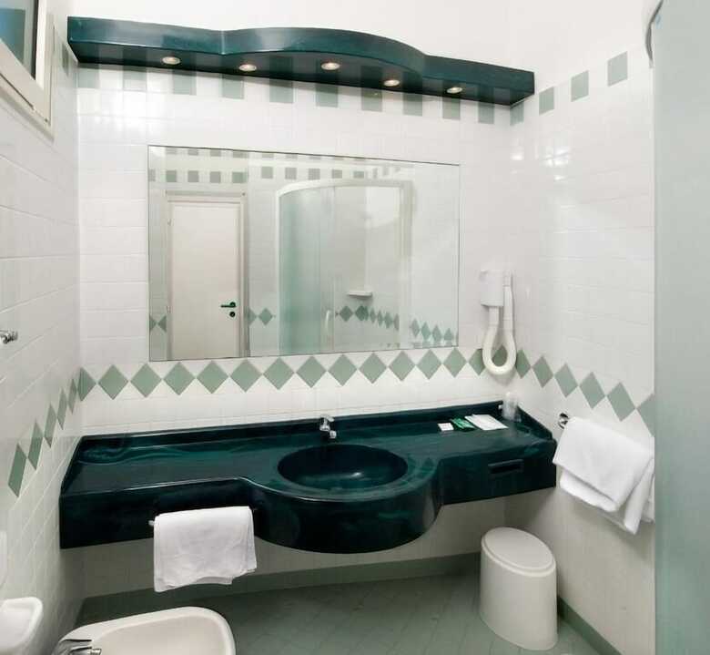 Hotel Prestige