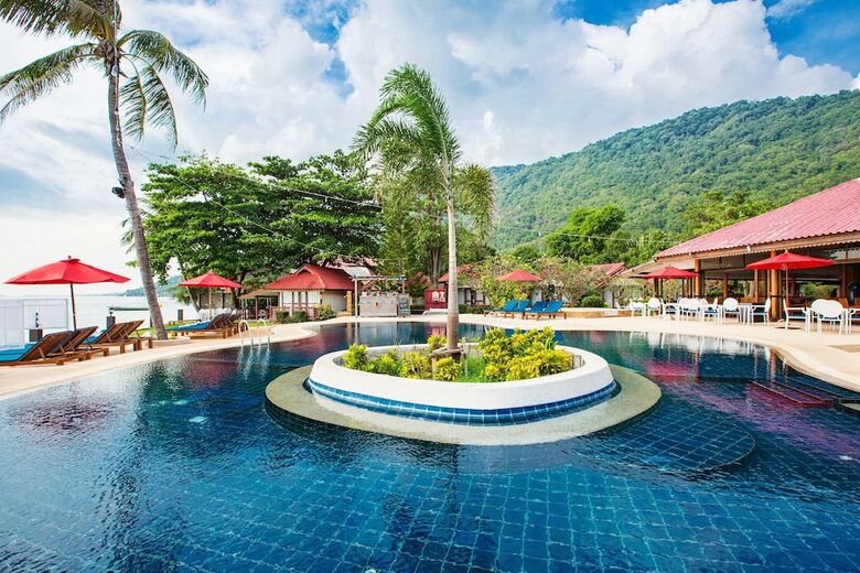 Hotel Buri Beach Resort