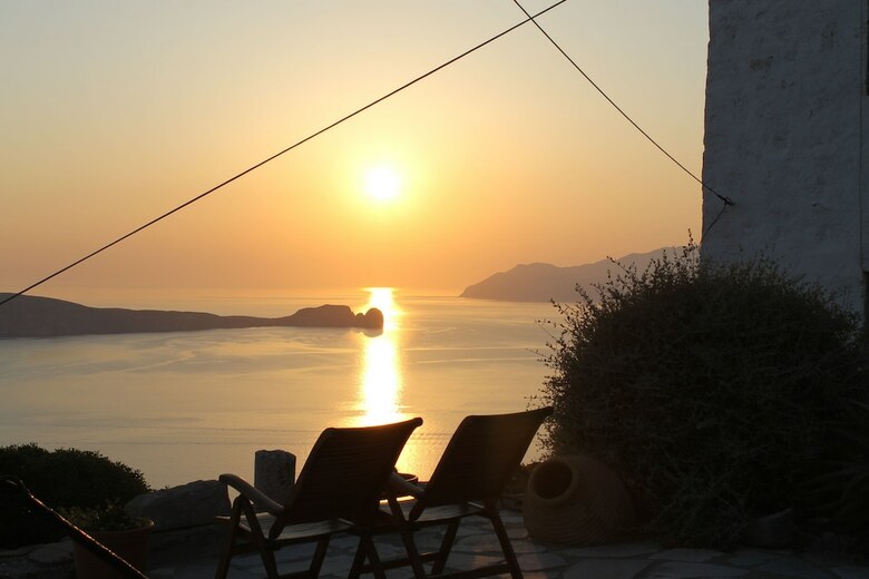 Apartamentos Kastro Milos