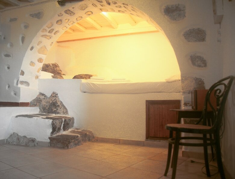 Apartamentos Kastro Milos