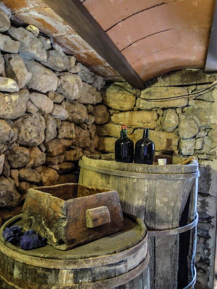 Agroturismo Masia De La Serra De La Cogulla
