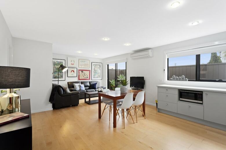 Manallack Apartments Boyd And Whiteley
