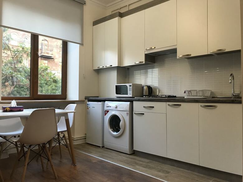 Ris Central Apartments Yerevan