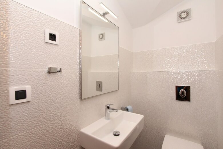 Hotel Guest House And Apartment Ambienti