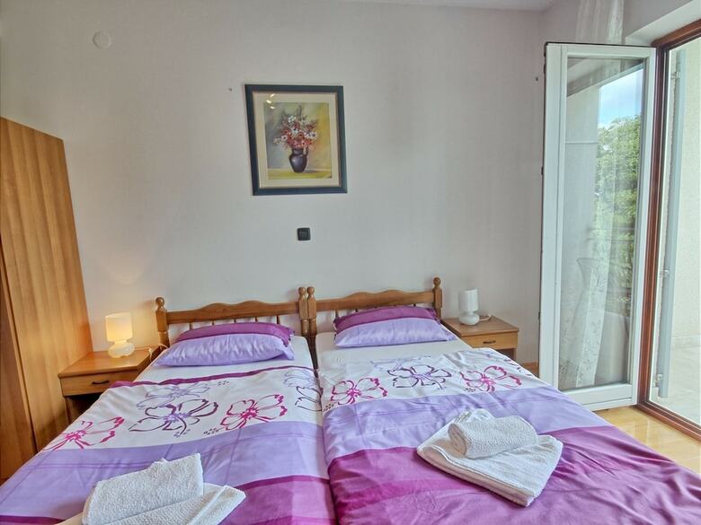 Hotel Guest House And Apartment Ambienti