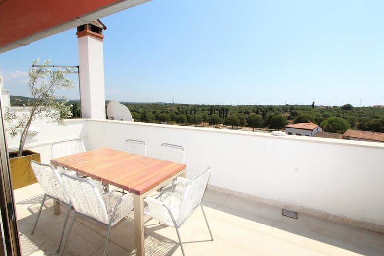 Hotel Guest House And Apartment Ambienti
