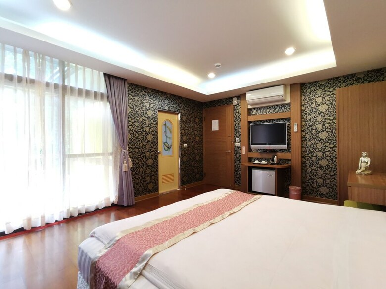 Bed & Breakfast Peach Villa