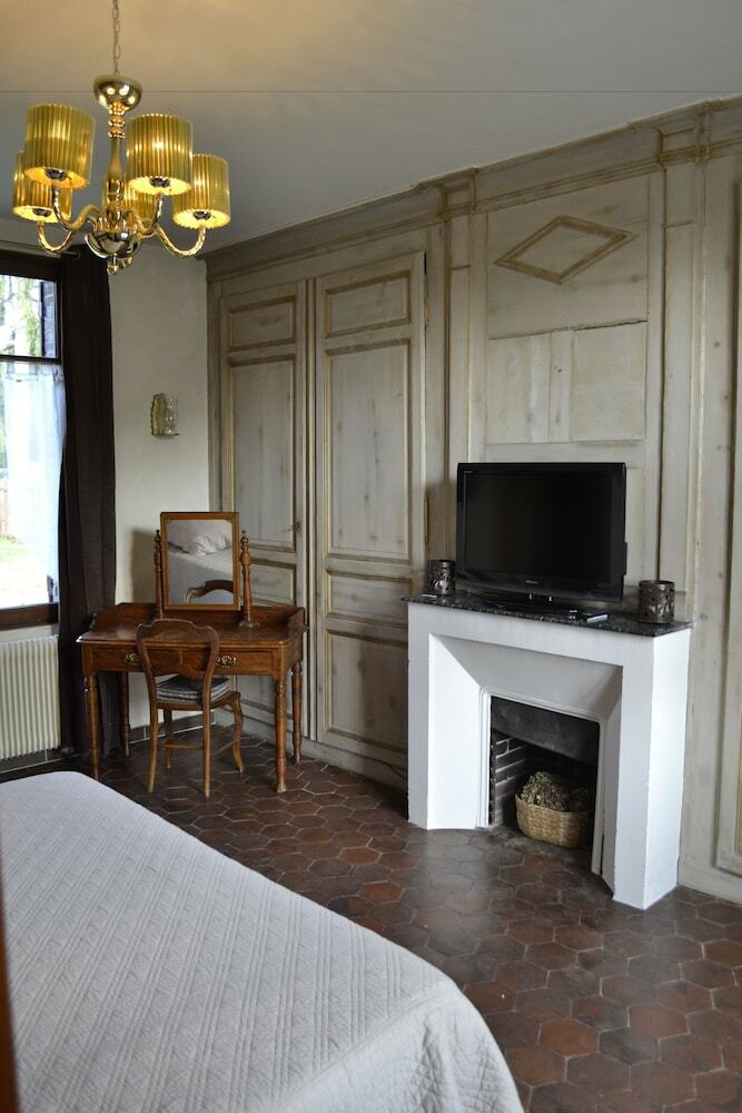 Hotel La Grenouill�re - Chambre D?h�te