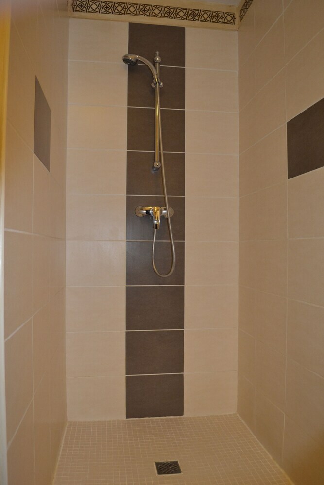 Hotel La Grenouill�re - Chambre D?h�te