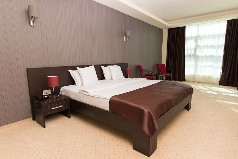 Hotel Ramada By Wyndham Constanta