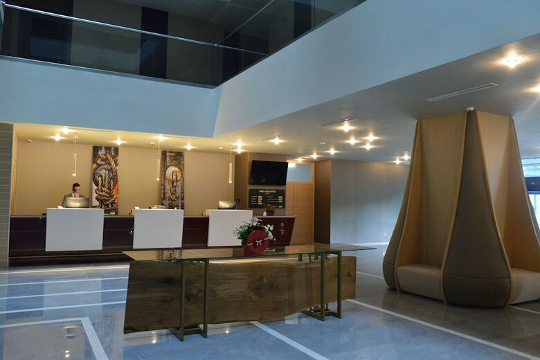 Hotel Ramada By Wyndham Constanta