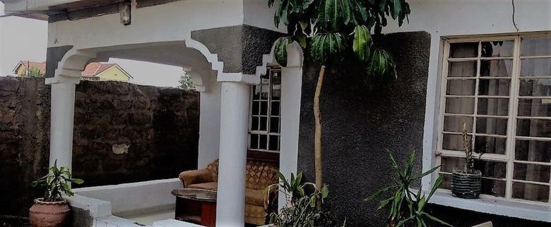 Hotel Nairobi Transit Lounge