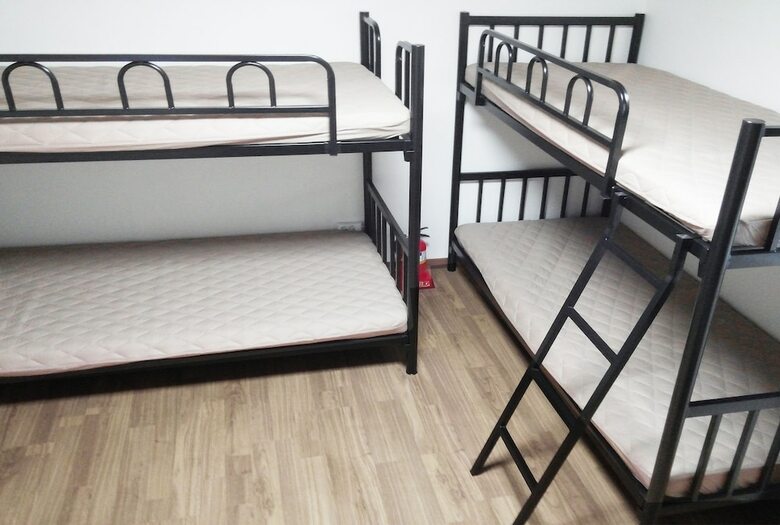 Hostal Guesthouse Enoch - Hostel