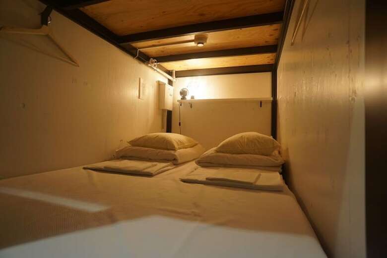 Hostal Book And Bed Tokyo Fukuoka - Hostel