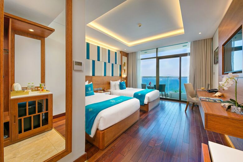 Mandila Beach Hotel Danang