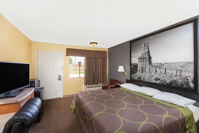 Motel Super 8 By Wyndham Spring