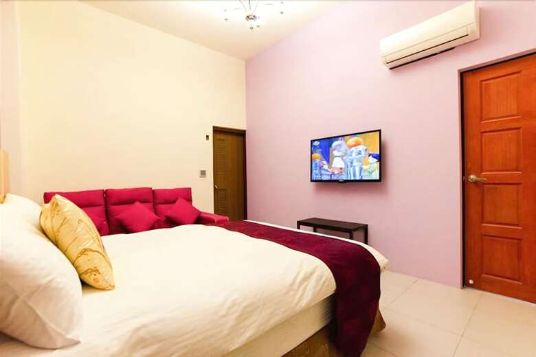 Locking Taitung B&B