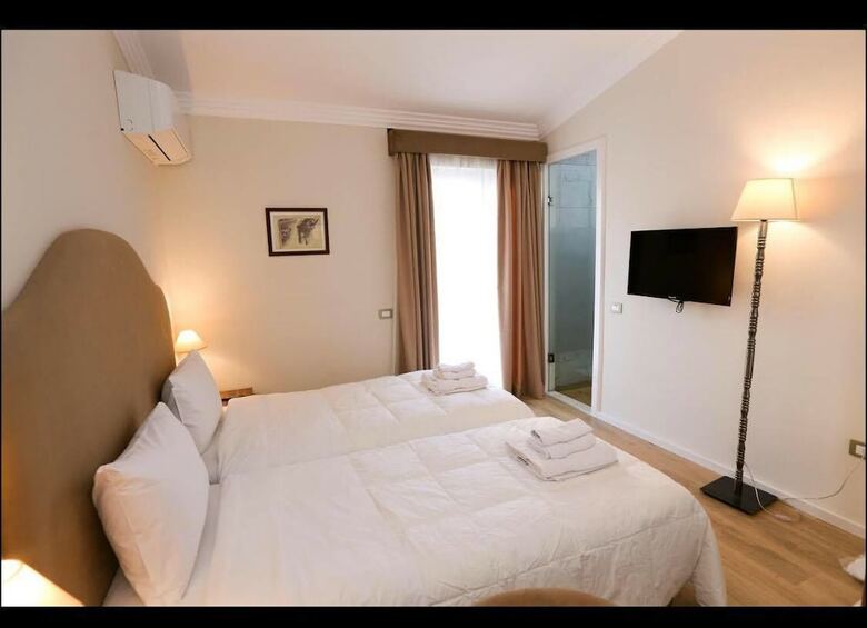 Hermes Tirana Hotel
