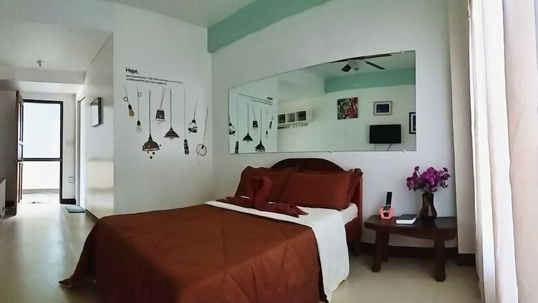 Hotel Pagudpud Rinnovati Beach Resort