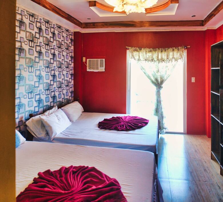 Hotel Pagudpud Rinnovati Beach Resort