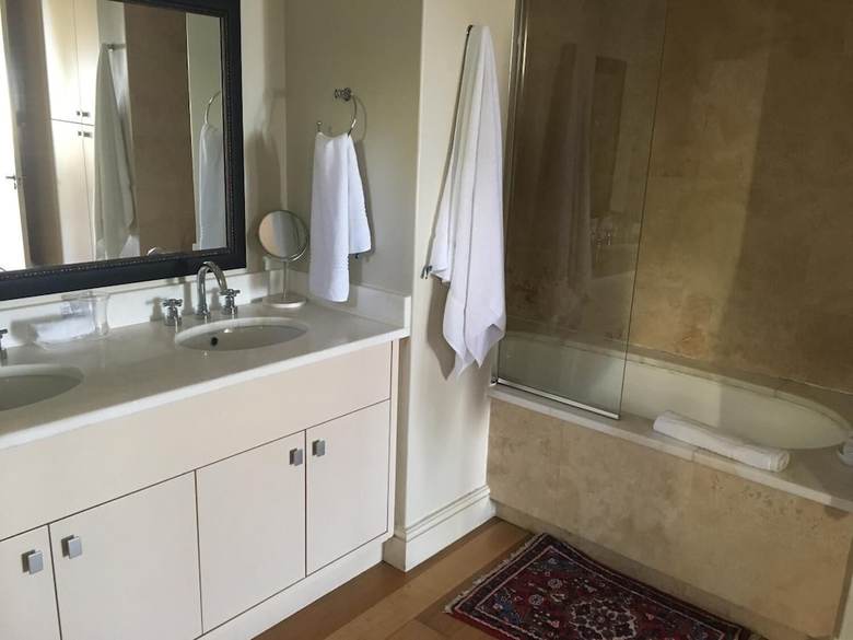 Apartamentos Harbour Place